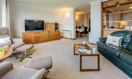 2 Bed in St Ives 9