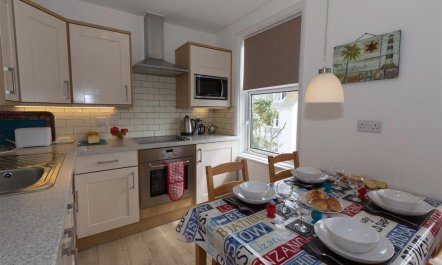 2 Bed in St Ives 4