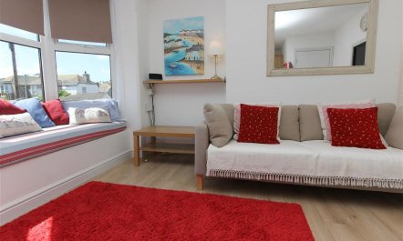 2 Bed in St Ives 1