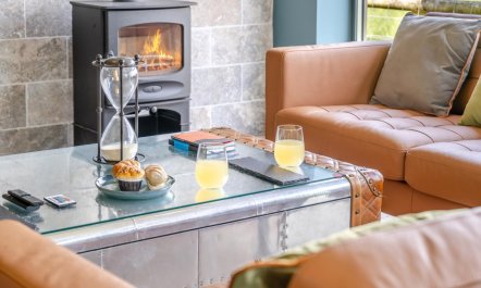 1 Bed in Pennard 9