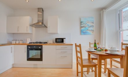 2 Bed in Saundersfoot 2