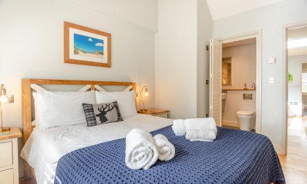 5 Bed in West Runton 3