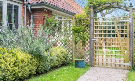 5 Bed in West Runton 6