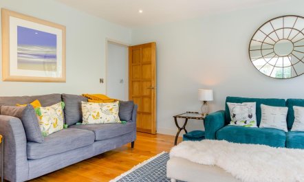 5 Bed in West Runton 6