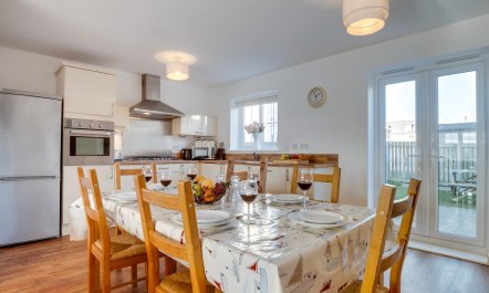 3 Bed in Beadnell 6