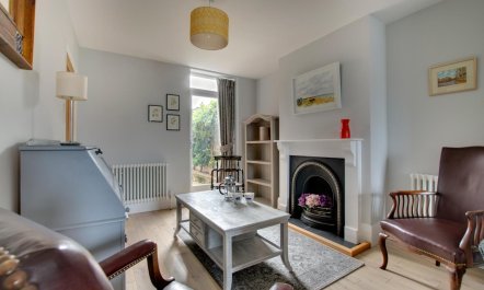 4 Bed in Southwold 1