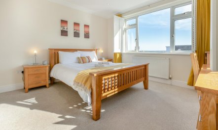 2 Bed in St. Ives 3