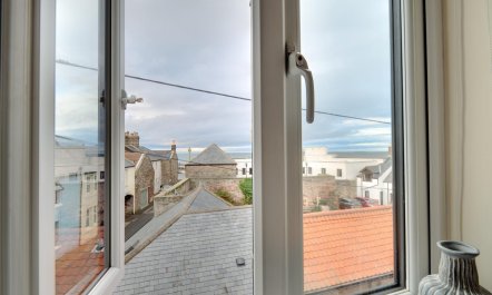 3 Bed in Seahouses 8