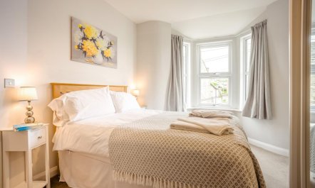 1 Bed in Swanage 1