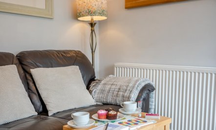 1 Bed in Swanage 6