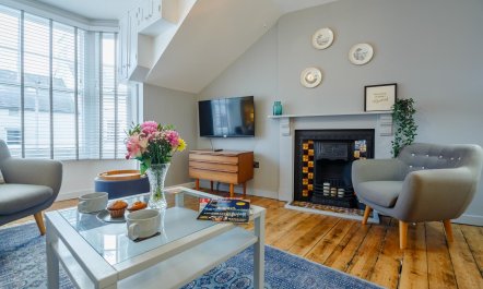 1 Bed in Menai Bridge 1