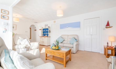 2 Bed in St. Merryn 3