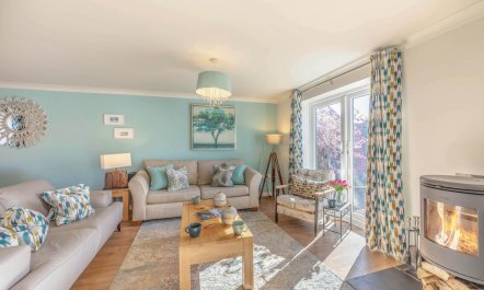 4 Bed in Seahouses 6