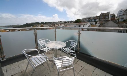 2 Bed in St Ives 6
