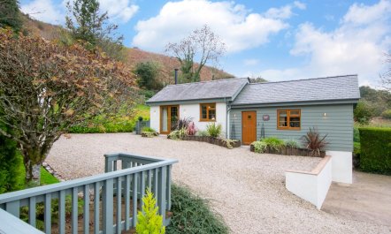 1 Bed in Rhydyclafdy 1