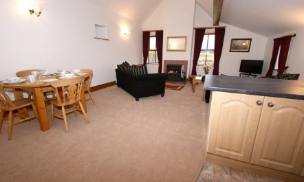 2 Bed in Brampton 6