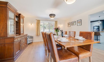 4 Bed in Welshpool 6