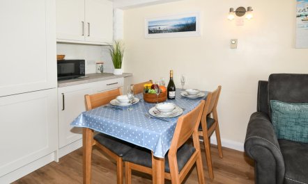 2 Bed in Saundersfoot 4