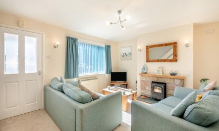 2 Bed in Seahouses 4