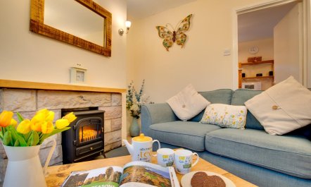 2 Bed in Seahouses 2