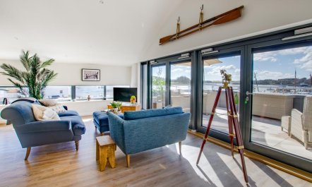 2 Bed in Woodbridge 7