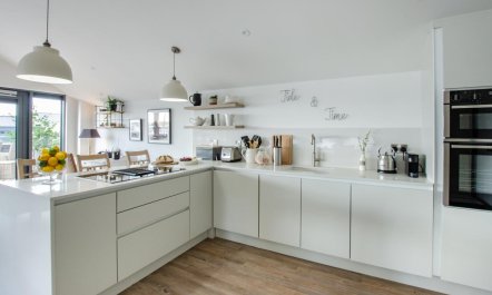 2 Bed in Woodbridge 4