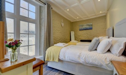 2 Bed in Appledore 5