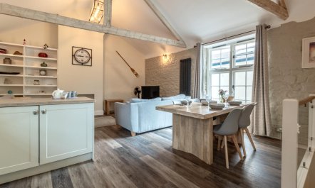 2 Bed in Appledore 1