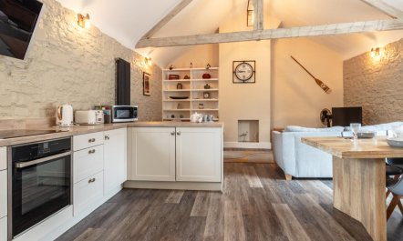 2 Bed in Appledore 3