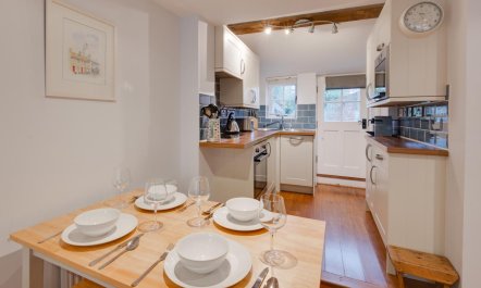 2 Bed in Southwold 3