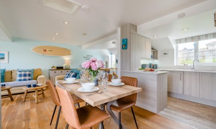 2 Bed in Newquay 9