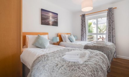 2 Bed in Newquay 5