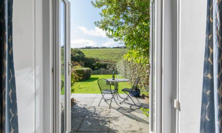 3 Bed in St. Levan 1