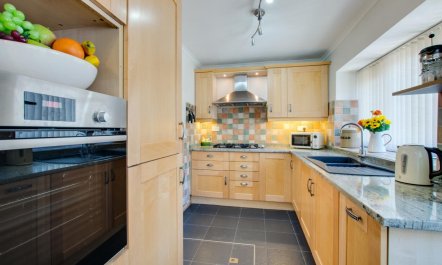 4 Bed in Buxton 5