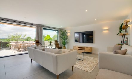 4 Bed in Southwold 3