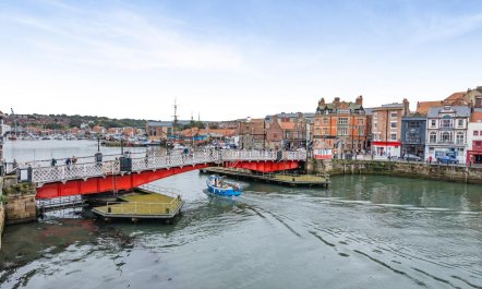 1 Bed in Whitby 8