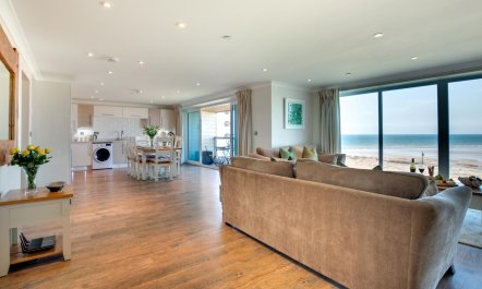 2 Bed in Westward Ho! 5