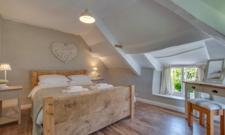 1 Bed in Branscombe 3