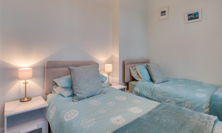 2 Bed in Scarborough 8