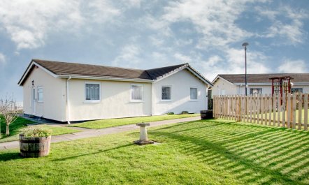 2 Bed in Scarborough 1