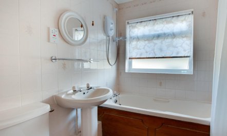 2 Bed in Scarborough 8