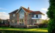 4 Bed in Blakeney 0