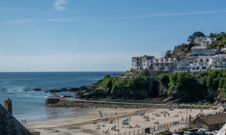 1 Bed in Looe 9