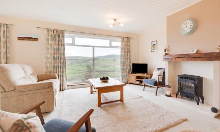 3 Bed in Rothbury 1