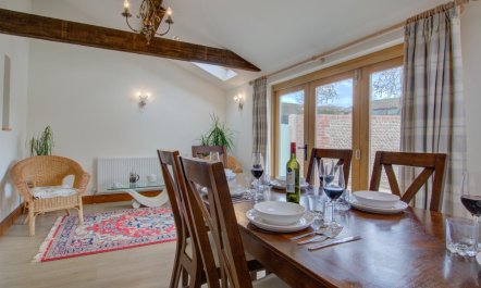 3 Bed in Edgefield 4