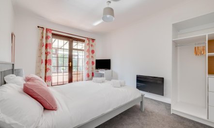 2 Bed in Seahouses 7