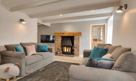 3 Bed in Burtersett 1