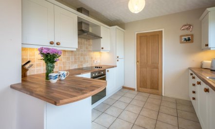 3 Bed in Bwlchtocyn 6