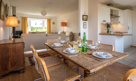 3 Bed in Bwlchtocyn 4