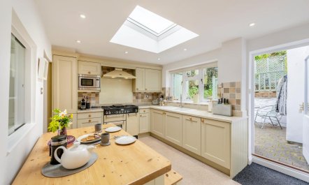 2 Bed in Appledore 1